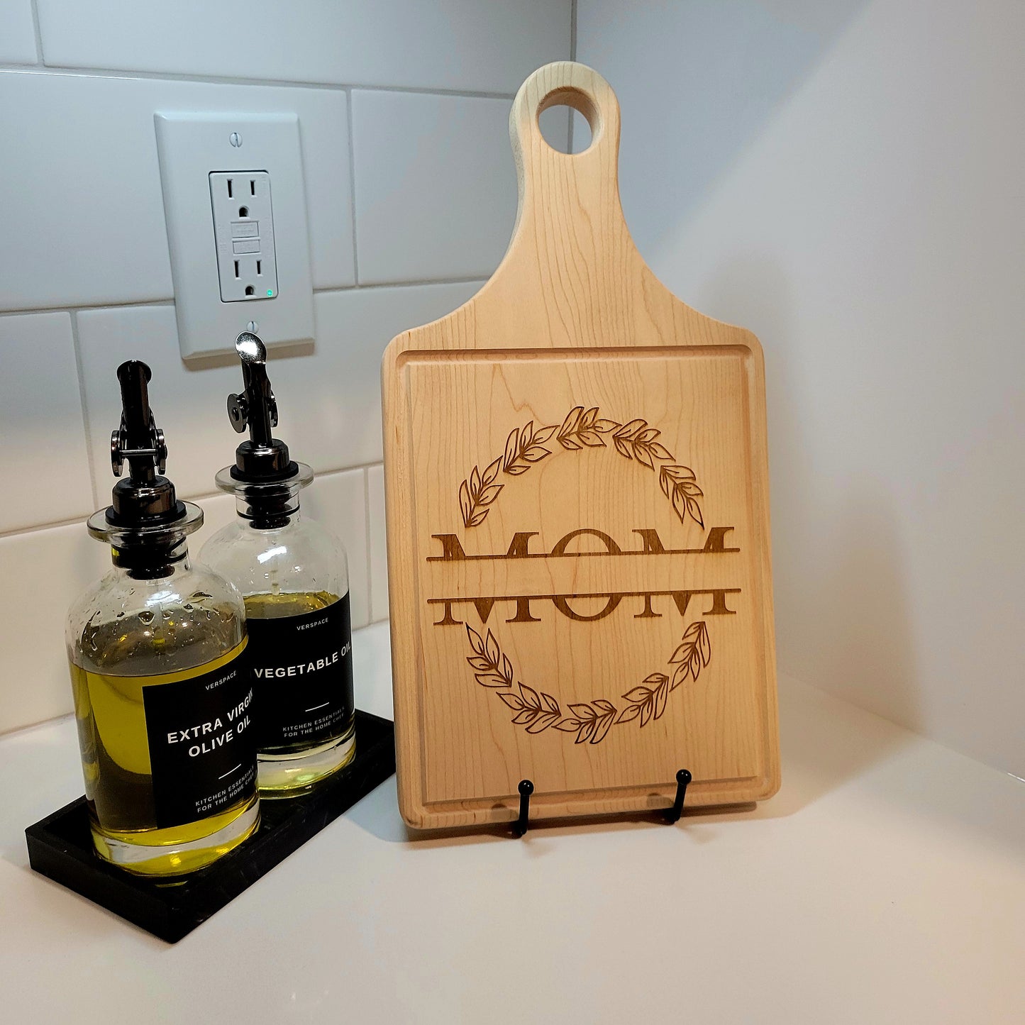 Maple Wood Paddle Cutting Board